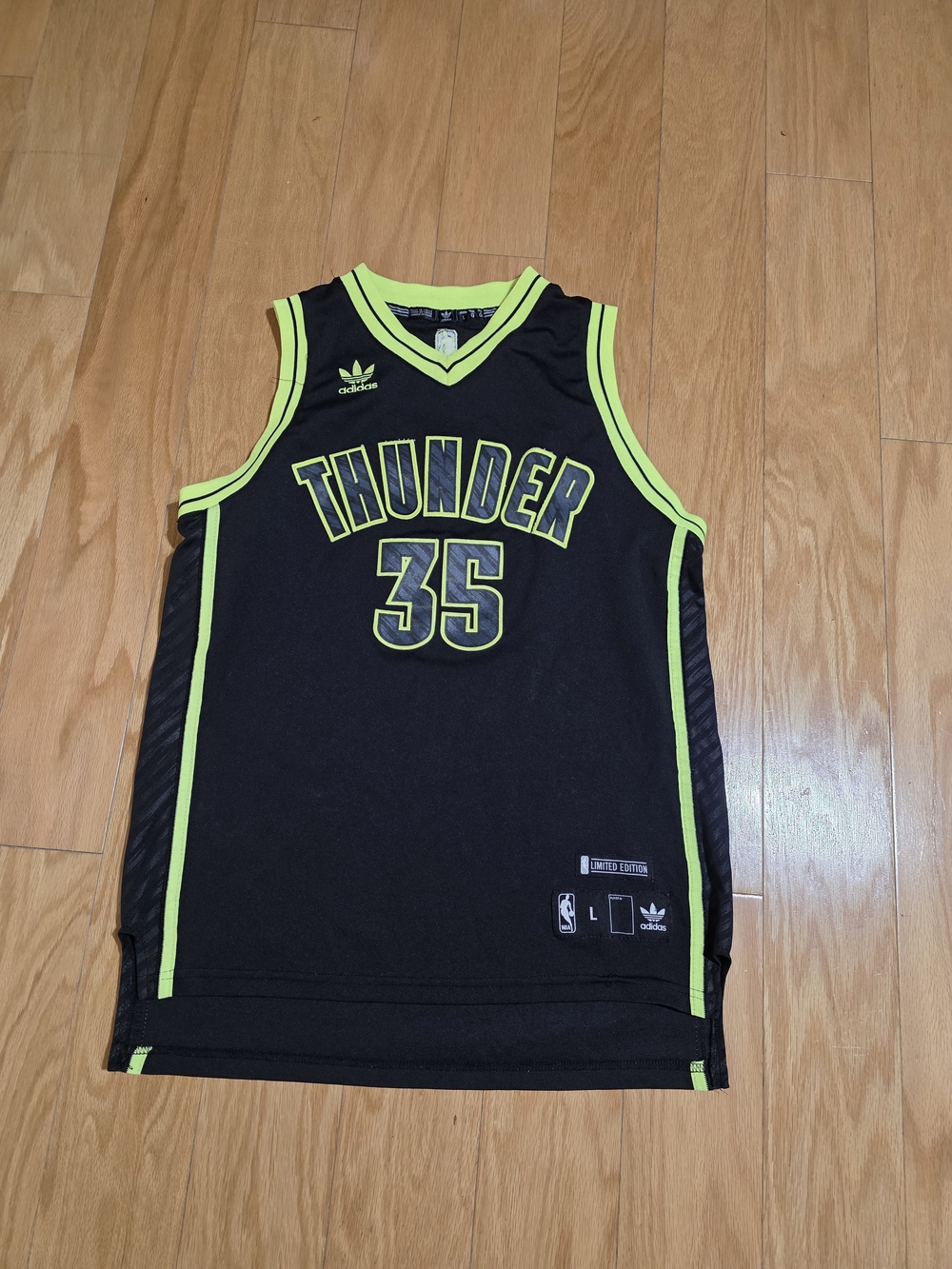 Adidas limited-edition Oklahoma City Thunder #35 Kevin Durant Kid Large Tank